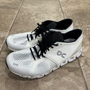 On Running Women's Cloud X Textile Trainers size 10